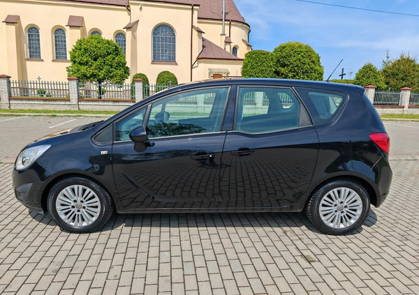 Opel Meriva cena 18900 przebieg: 160000, rok produkcji 2011 z Kolbuszowa małe 781